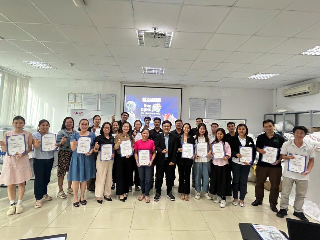 AKAT, AKAT TRAINING, ỨNG DỤNG AI TRONG CÔNG VIỆC